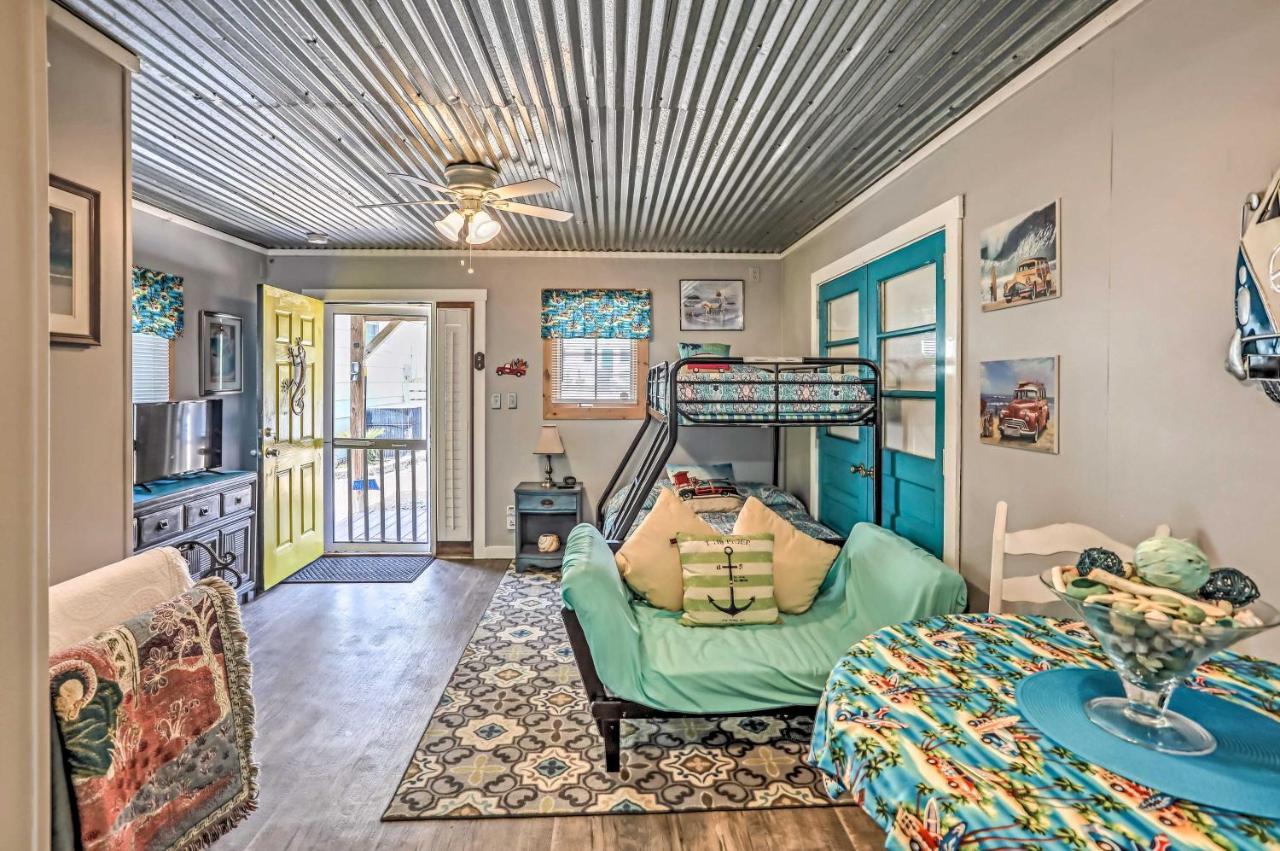 Ocean Isle Beach Studio 1 Mi To Downtown And Pier Dış mekan fotoğraf